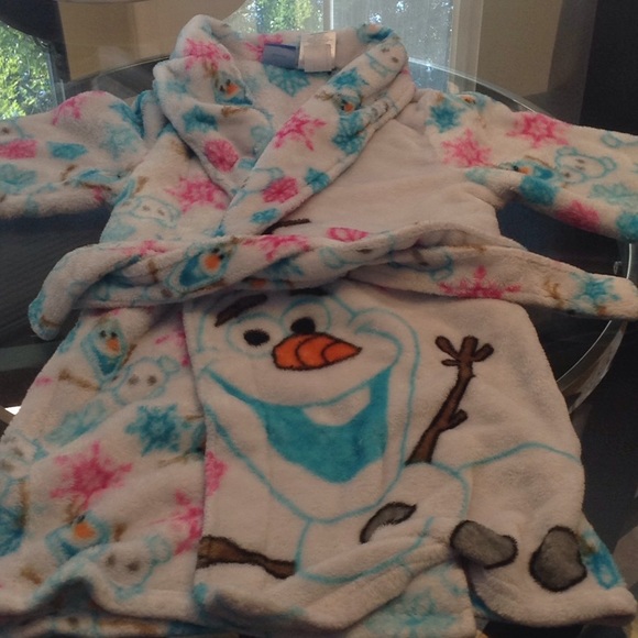 Disney Other - Disney Olaf Fleece Robe